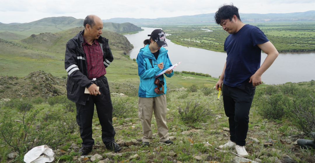 872bd6e255f348228631a585894d1a67.png 640.png