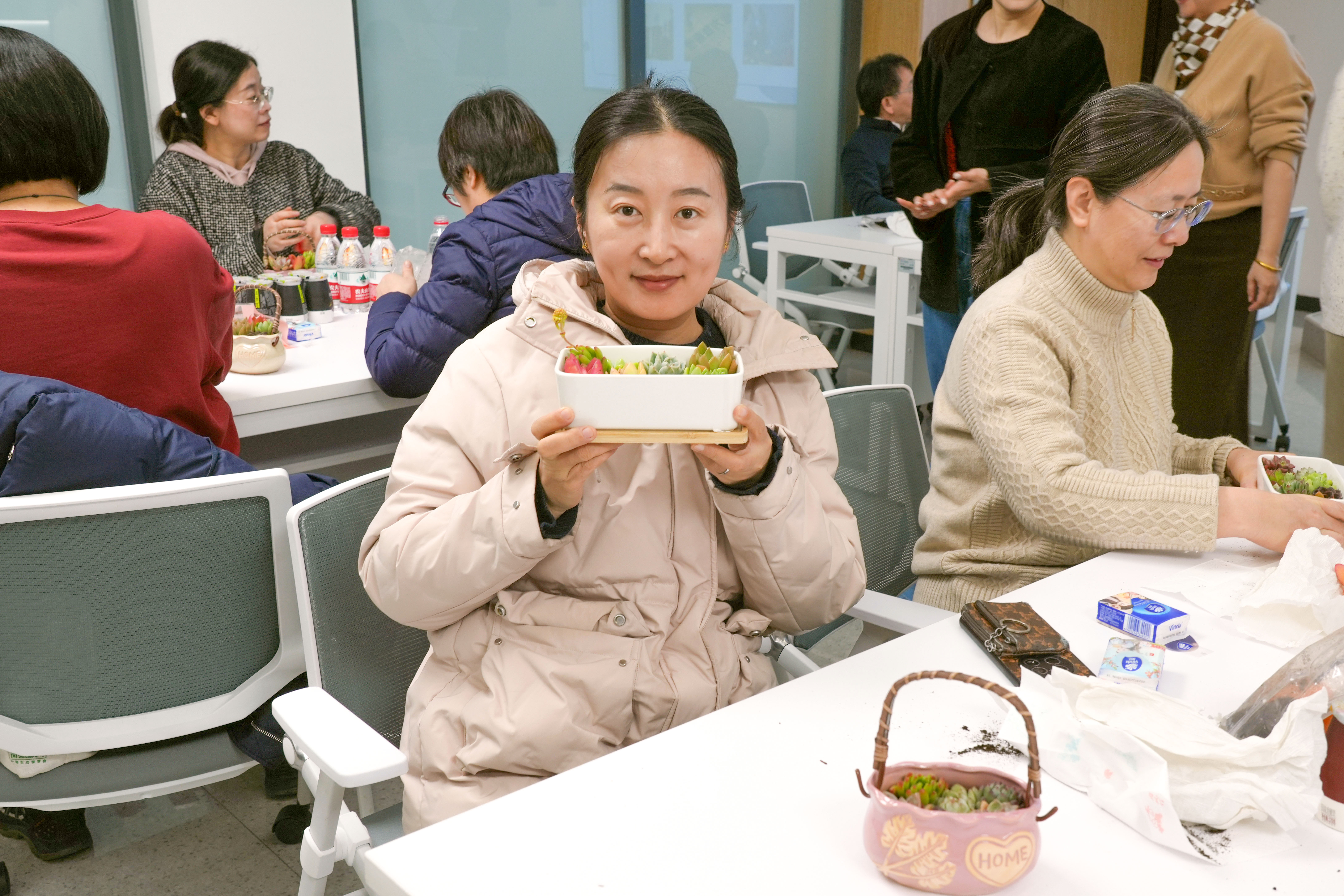 784cc1bb541c40ac871730ff1f9307d1.jpg 443.jpg